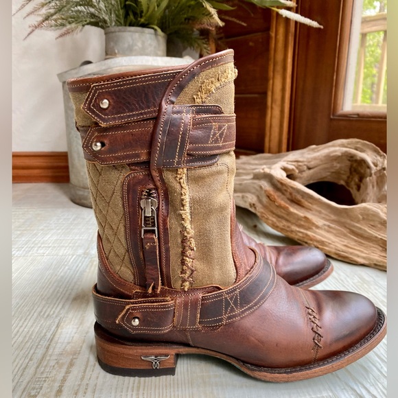 Lane Dust Off Boots - Picture 3 of 10